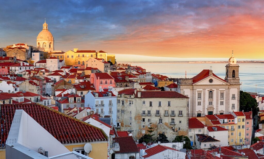 As sete colinas de Lisboa e os seus bonitos miradouros | GENUINE