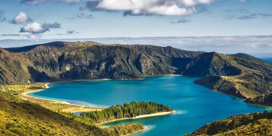 Lagoa-do-Fogo-Azores